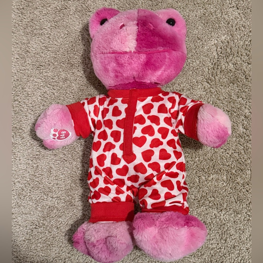 Build-A-Bear Pink TOADally Tie Dye Spring Frog Plush w/ Heart Sleeper Outfit